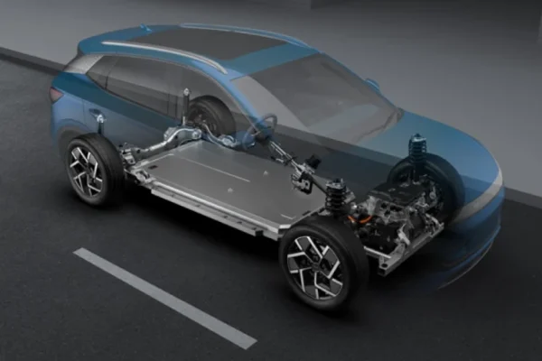 BYD ATTO 3 - Slide 1